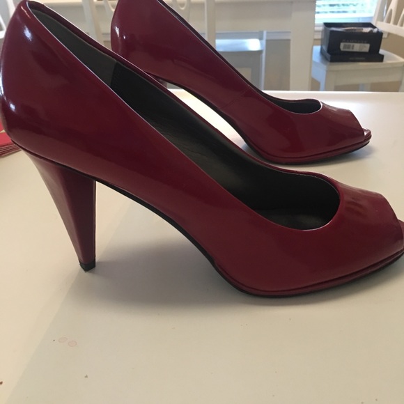 Designer shoes - Picture 1 of 4